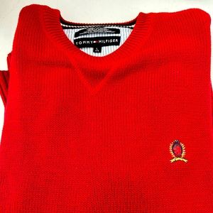 Tommy Hilfiger sweater